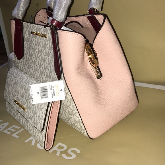 💦🌻mk Satchel set🌻crossbody/vanilla/pastel pink - Picture 4 of 8